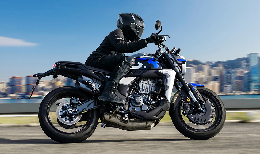 Zontes Moto San Isidro - Zontes 350GK en movimiento Zontes Motos San Isidro - Zontes 350GK en conducción